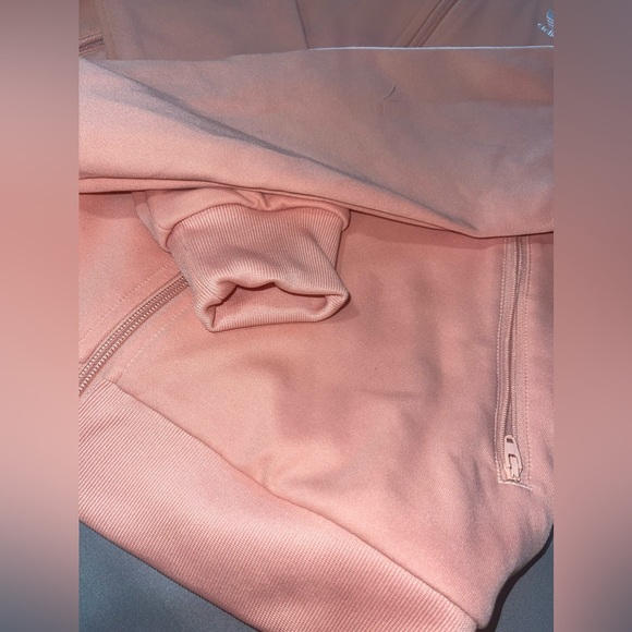 Adidas Track Suit US/CDN Size XS - Picture 6 of 9